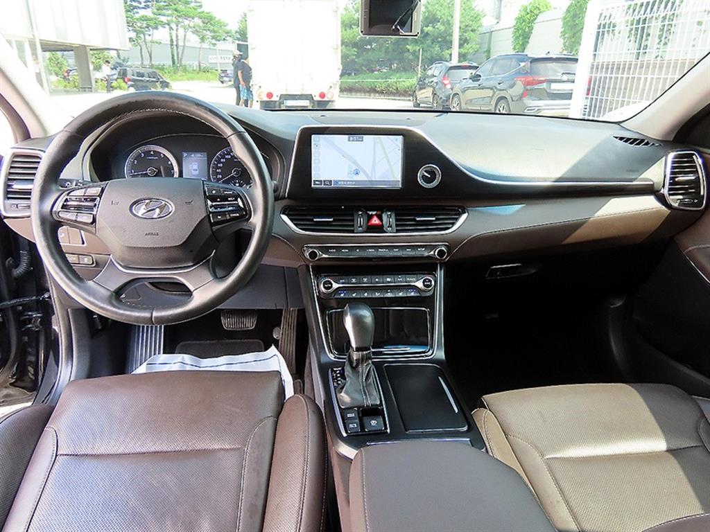 Hyundai Grandeur — photo 07