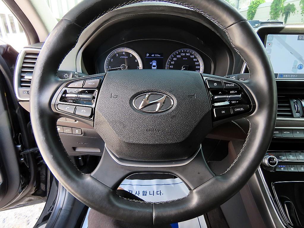 Hyundai Grandeur — photo 08