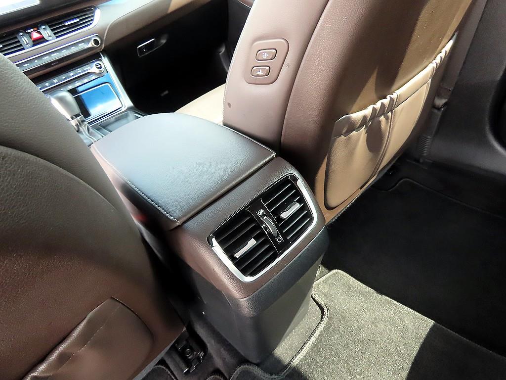 Hyundai Grandeur — photo 18