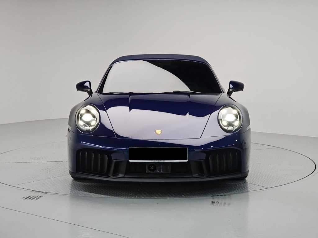 Porsche 911 — photo 02