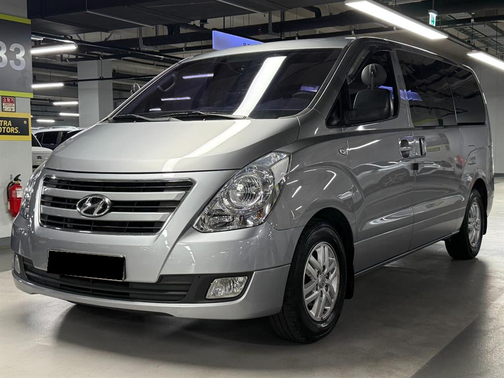 Hyundai Starex — photo 01