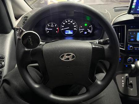Hyundai Starex — photo 09
