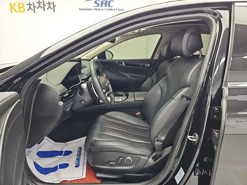 Genesis G80 — photo 11