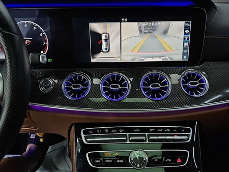Mercedes-Benz E-Class — photo 10