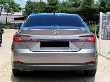 Toyota Camry — photo 04