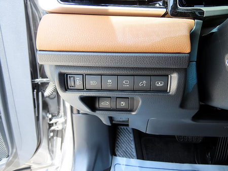 Toyota Camry — photo 13