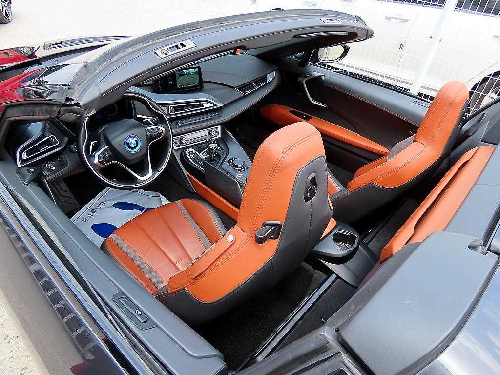 BMW i8 — photo 10