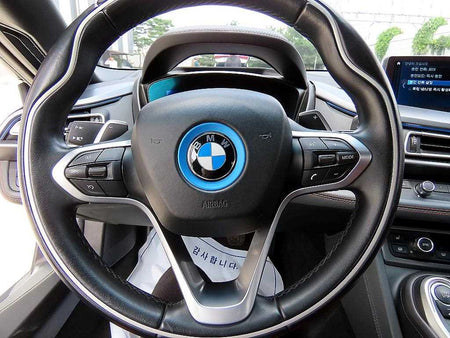 BMW i8 — photo 12