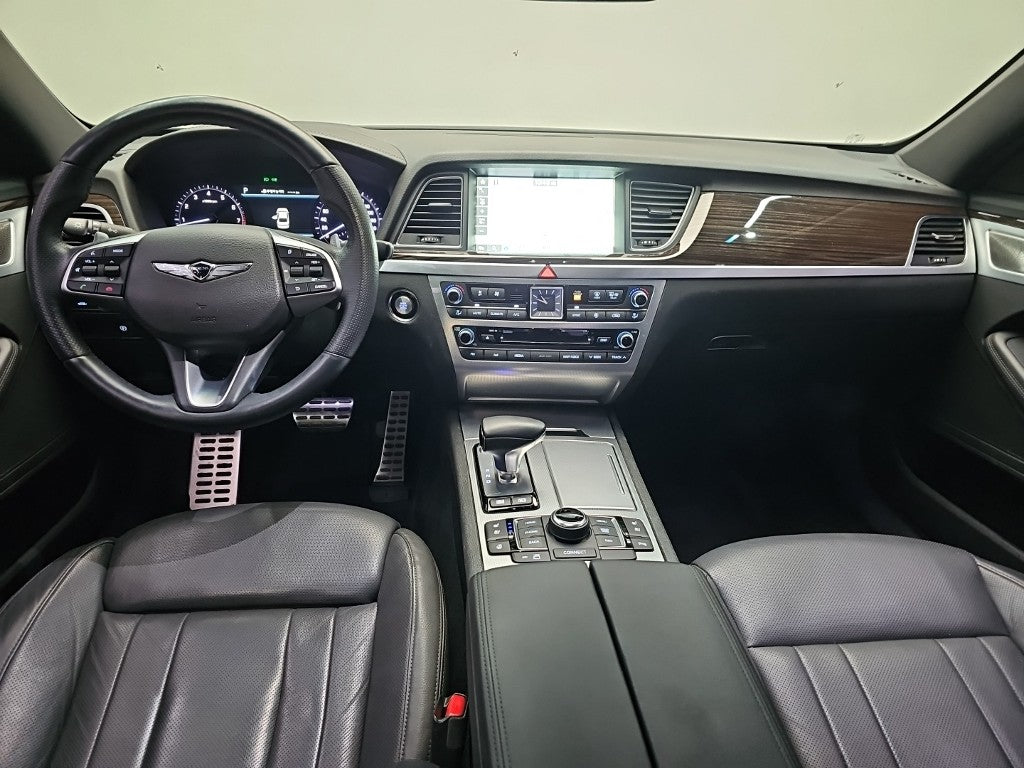 Genesis G80 — photo 07