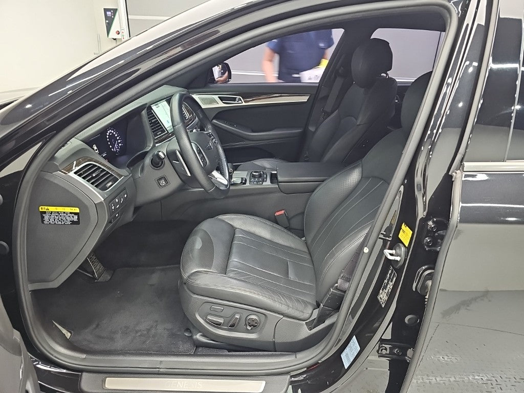 Genesis G80 — photo 10