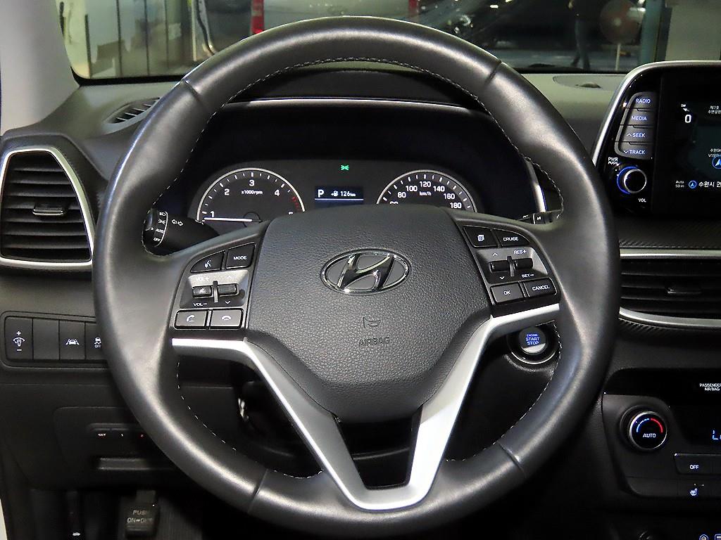Hyundai Tucson — photo 08