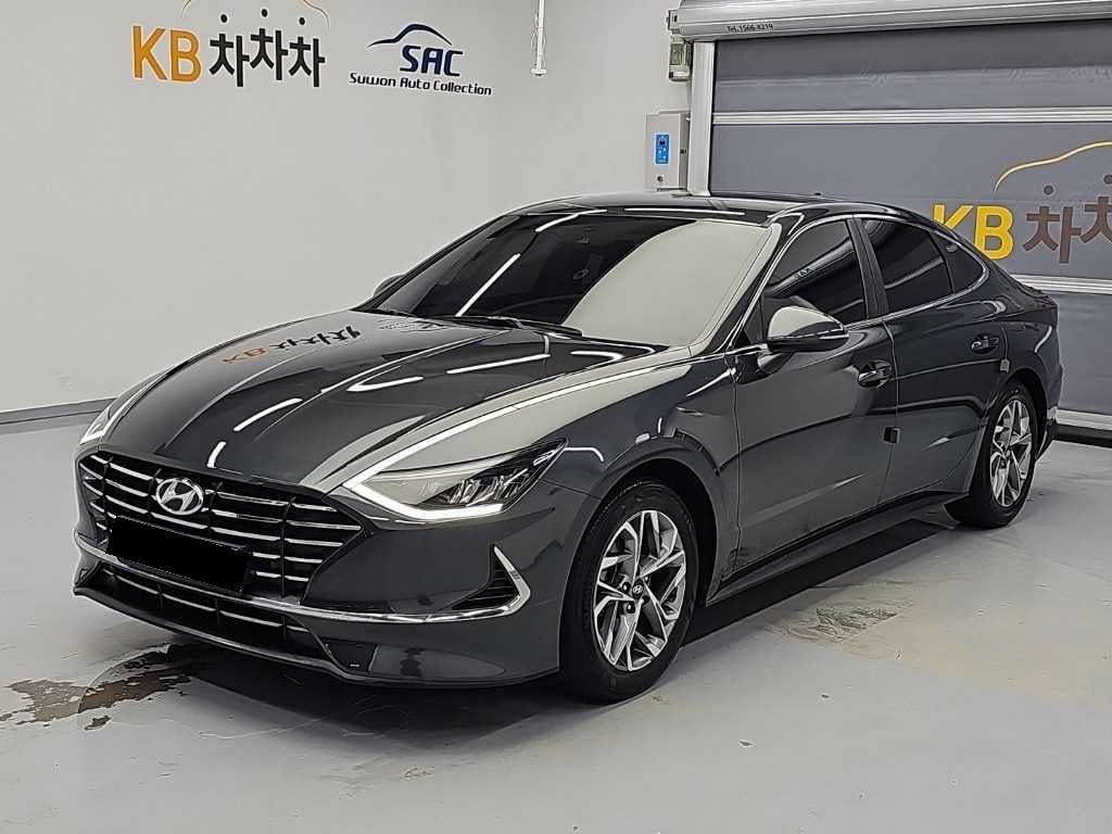 Hyundai Sonata — photo 01