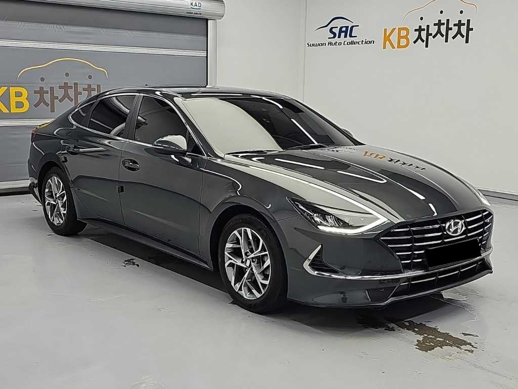 Hyundai Sonata — photo 04
