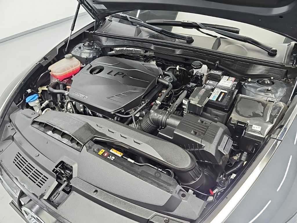 Hyundai Sonata — photo 05