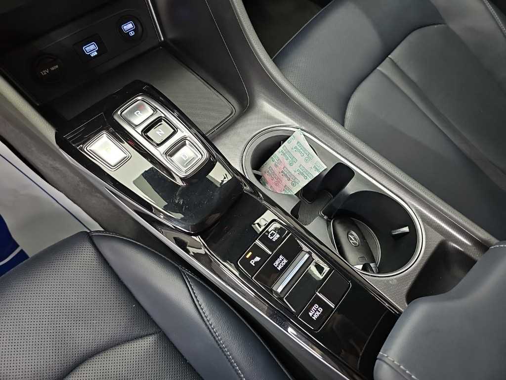 Hyundai Sonata — photo 08