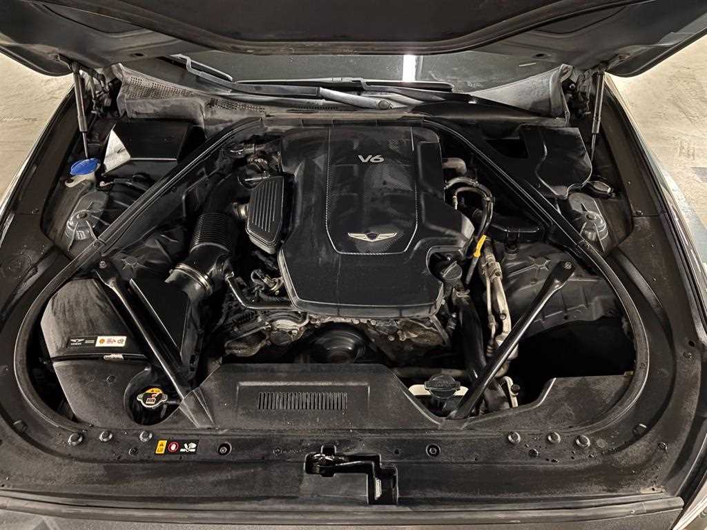 Genesis G80 — photo 02