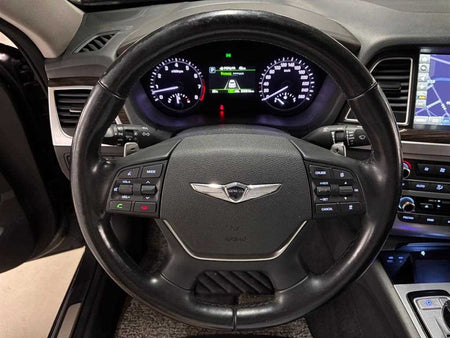 Genesis G80 — photo 07