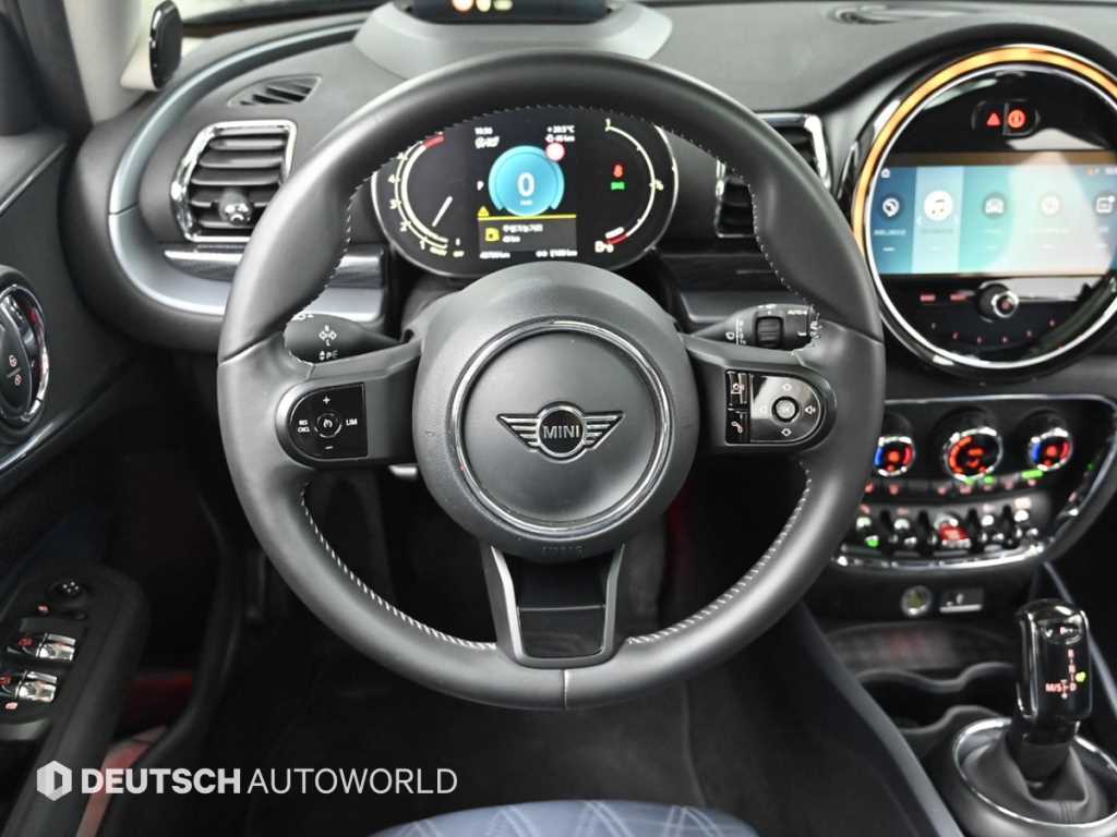 Mini Clubman — photo 13