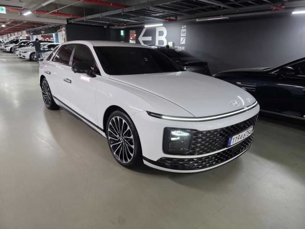 Hyundai Grandeur — photo 02