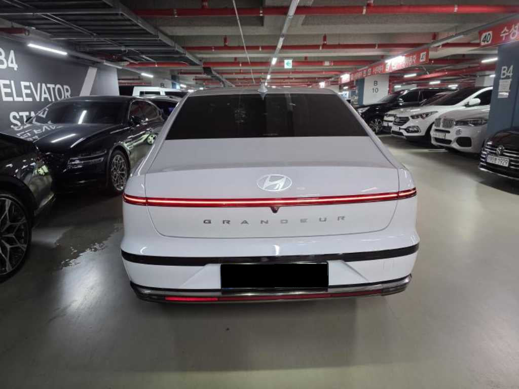 Hyundai Grandeur — photo 05