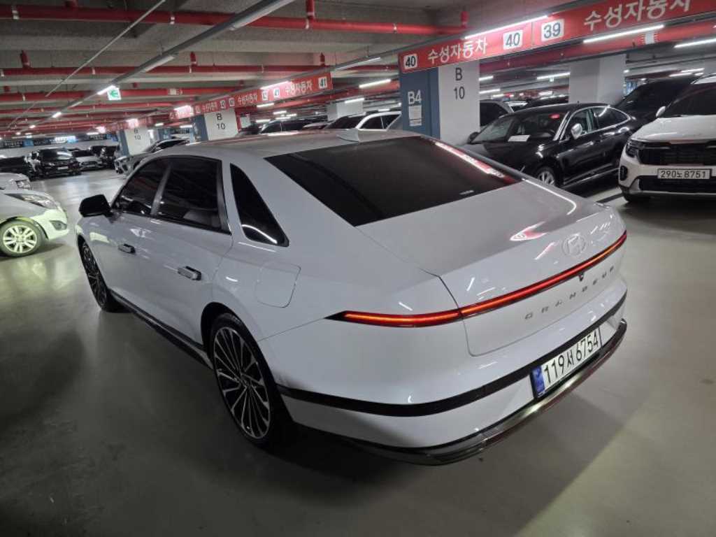 Hyundai Grandeur — photo 06