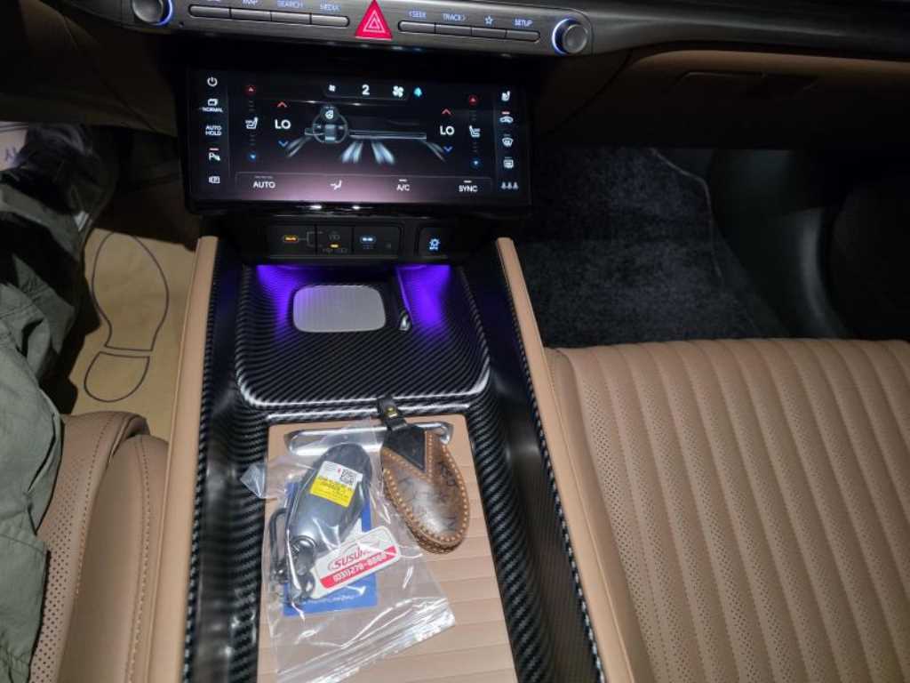 Hyundai Grandeur — photo 19