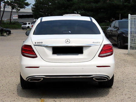 Mercedes-Benz E-Class — photo 04