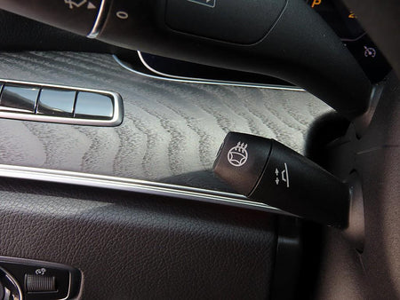 Mercedes-Benz E-Class — photo 12