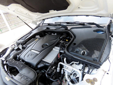 Mercedes-Benz E-Class — photo 19