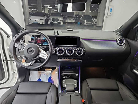Mercedes-Benz EQA — photo 07