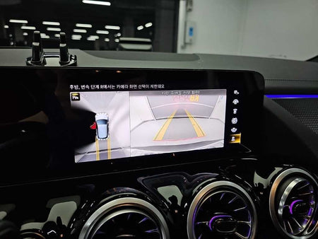 Mercedes-Benz EQA — photo 15