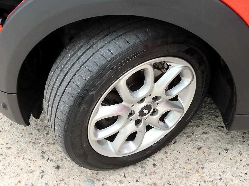 Mini Cooper — photo 20