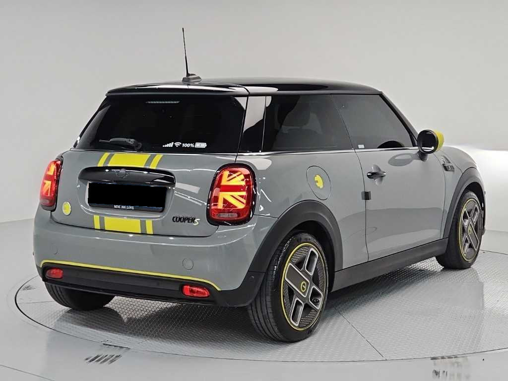 Mini Cooper — photo 04