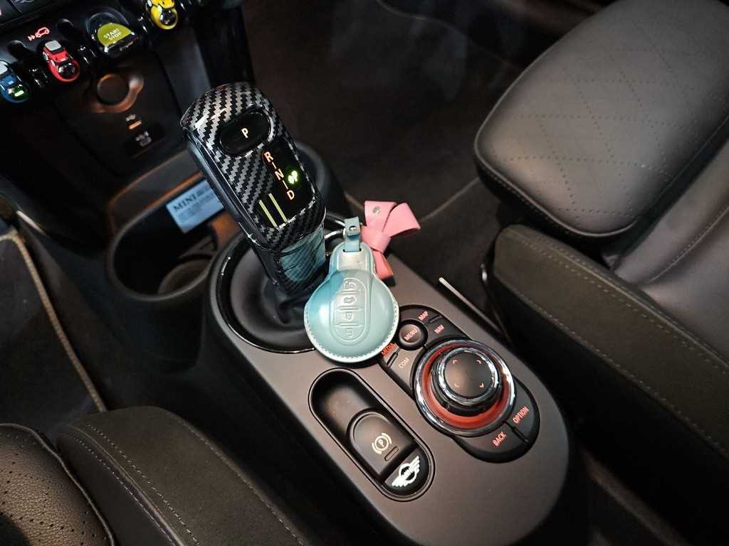 Mini Cooper — photo 08