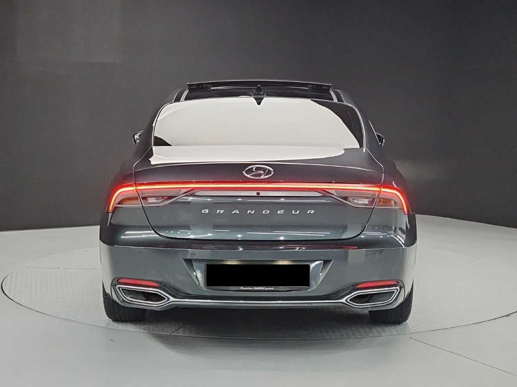 Hyundai Grandeur — photo 03