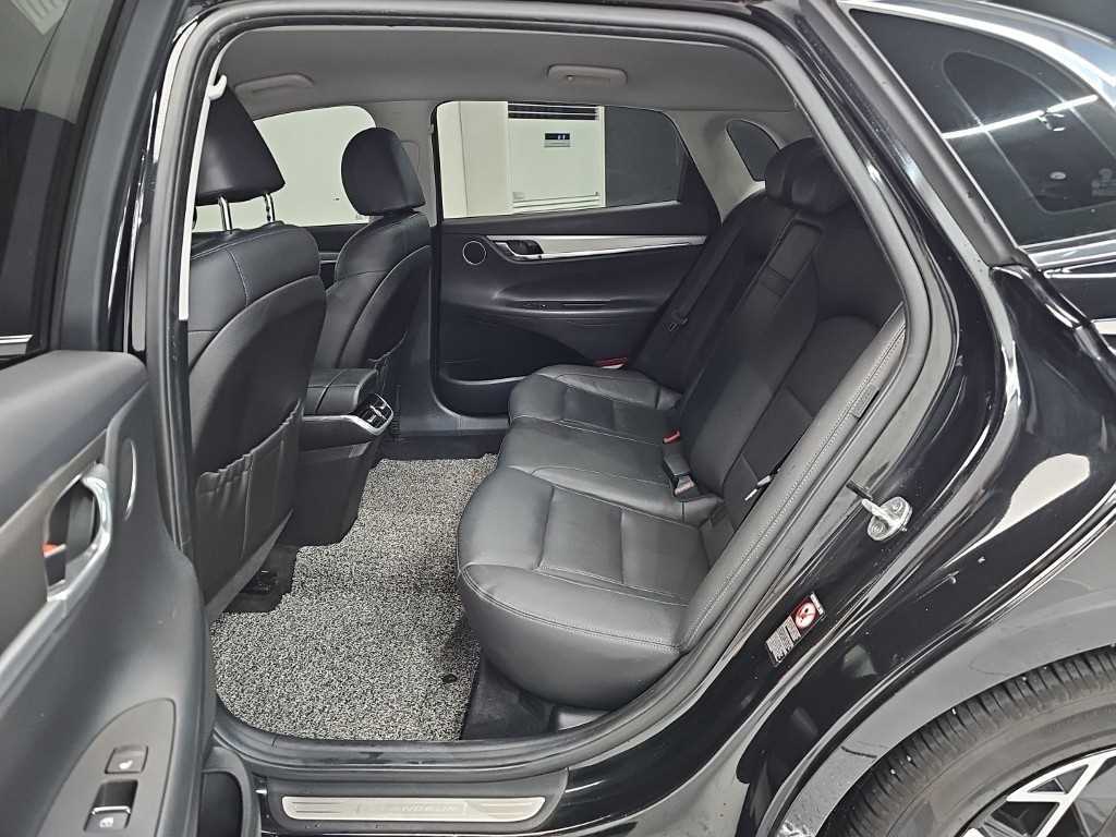 Hyundai Grandeur — photo 12