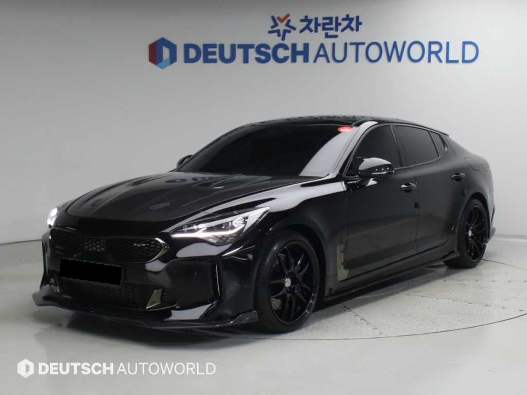 Kia Stinger — photo 01