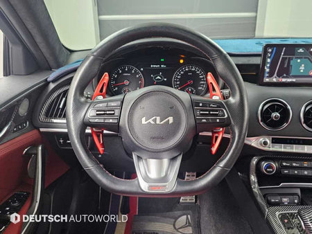 Kia Stinger — photo 13