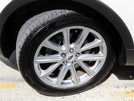 Ford Explorer — photo 20