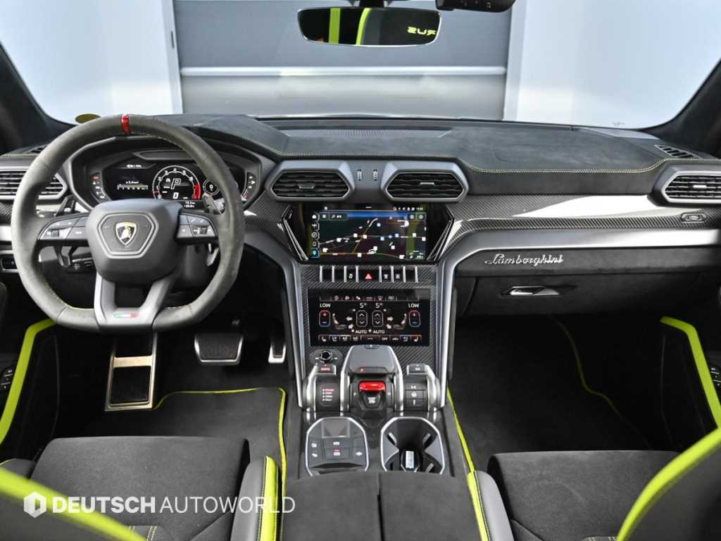 Lamborghini Urus — photo 07