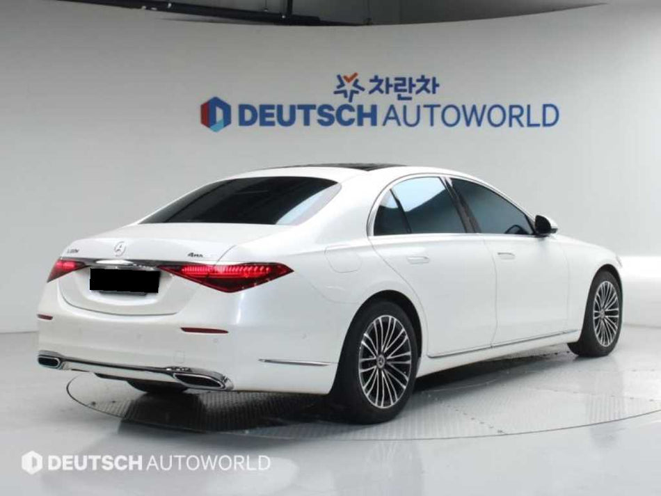 Mercedes-Benz S-Class — photo 03
