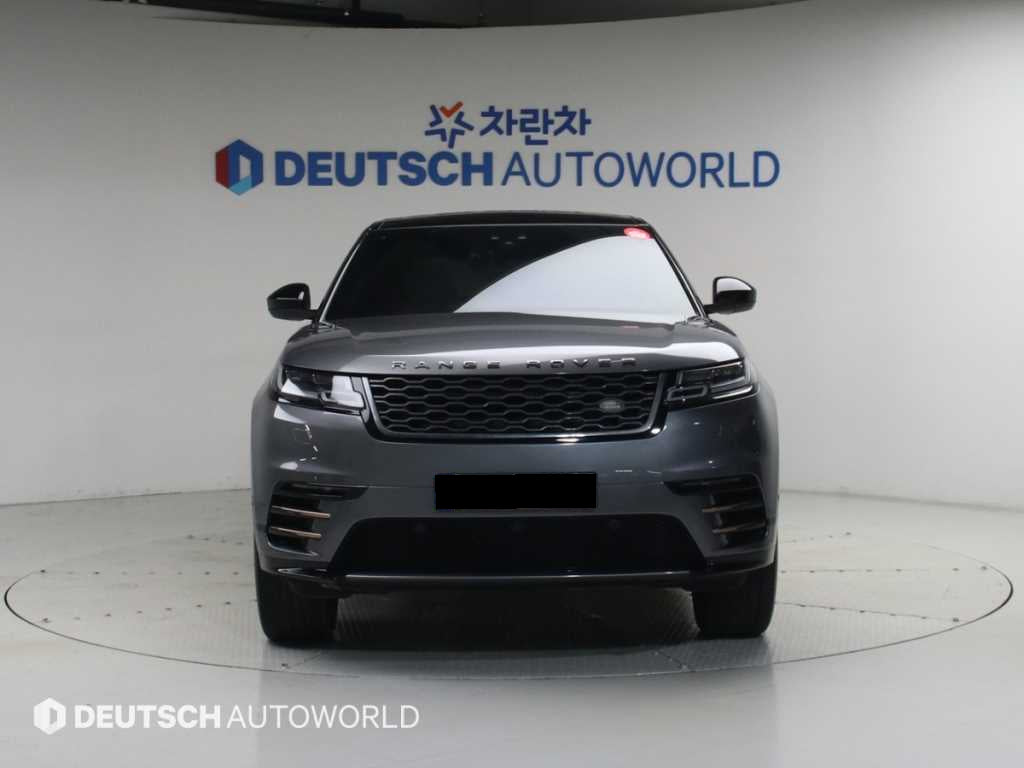 Land Rover Range Rover Velar — photo 03