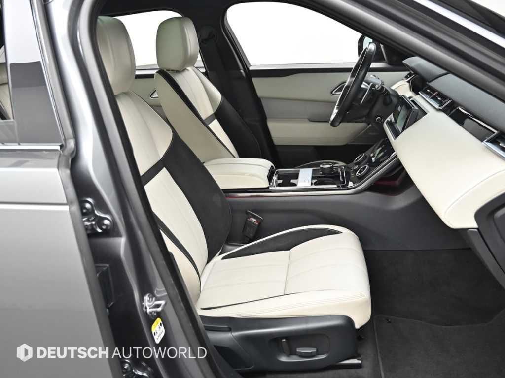 Land Rover Range Rover Velar — photo 10