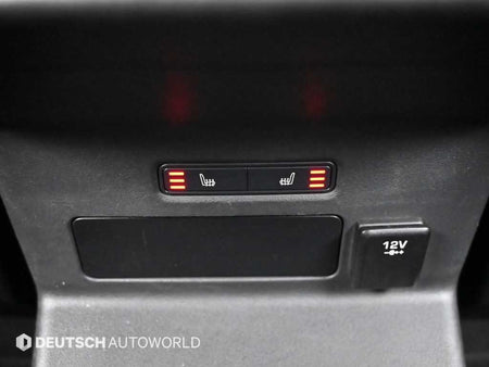 Land Rover Range Rover Velar — photo 16