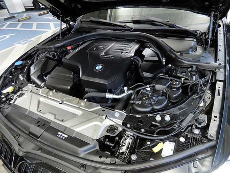 BMW 3-Series — photo 19