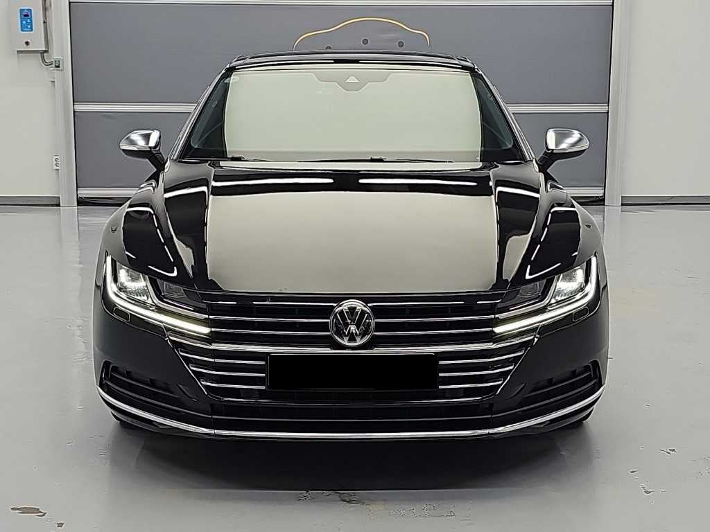 Volkswagen Arteon — photo 01