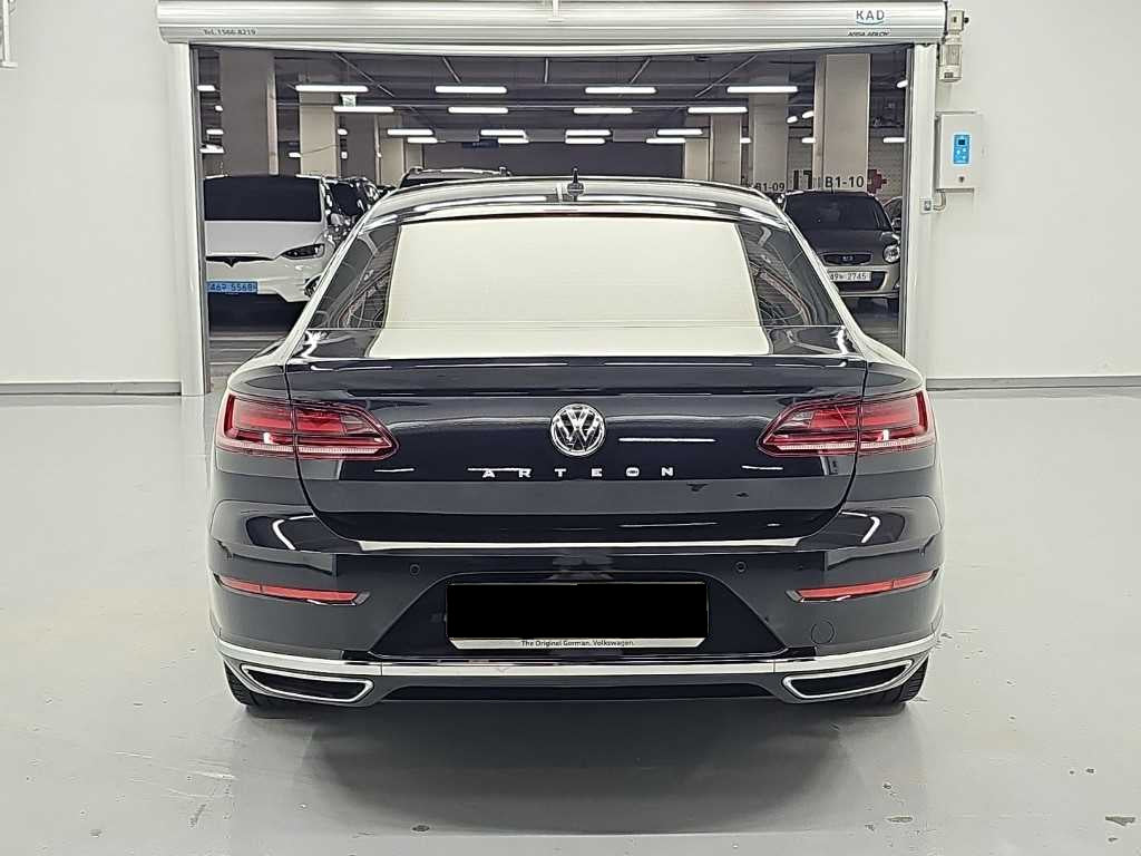 Volkswagen Arteon — photo 03