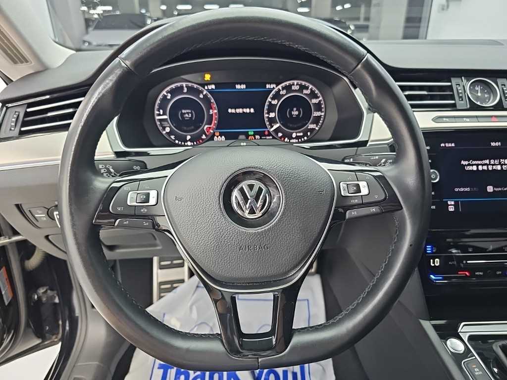 Volkswagen Arteon — photo 09
