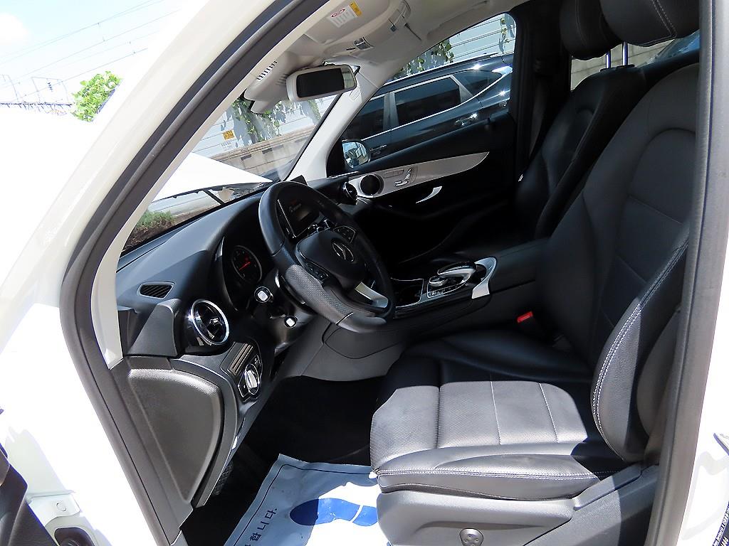 Mercedes-Benz GLC-Class — photo 05