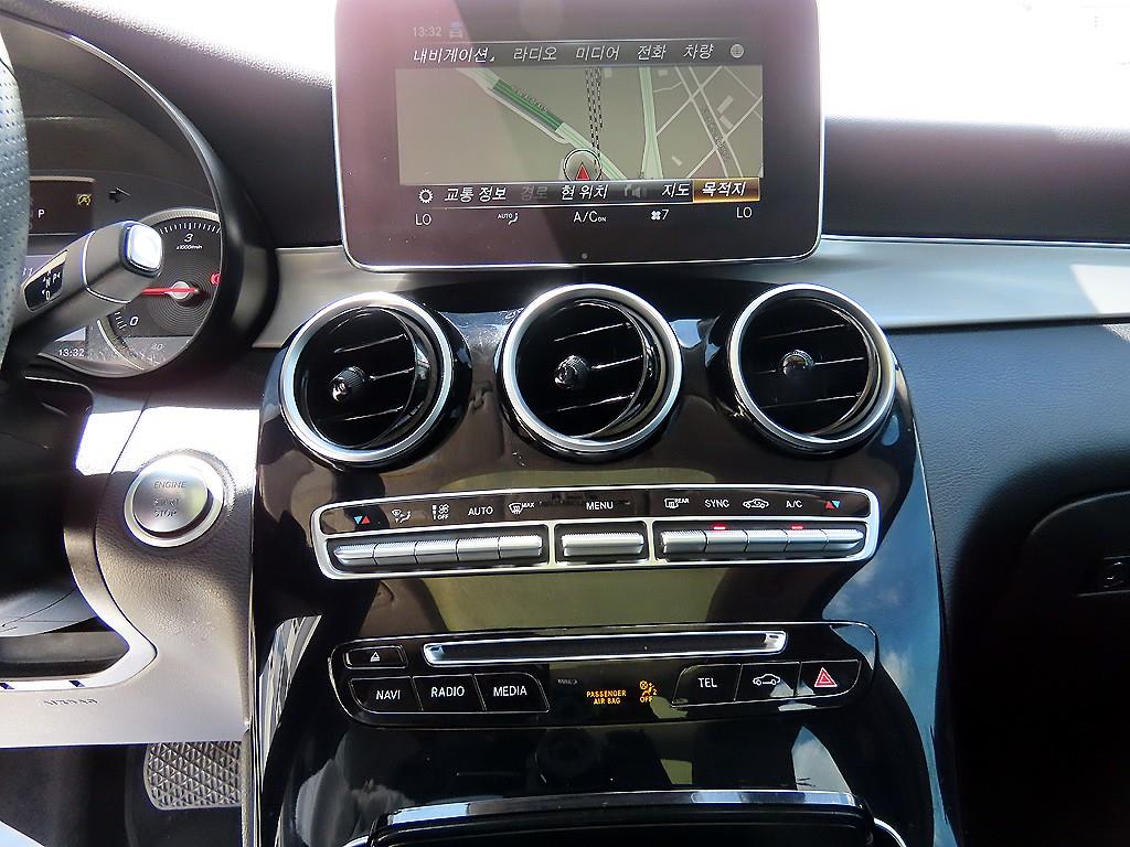 Mercedes-Benz GLC-Class — photo 14